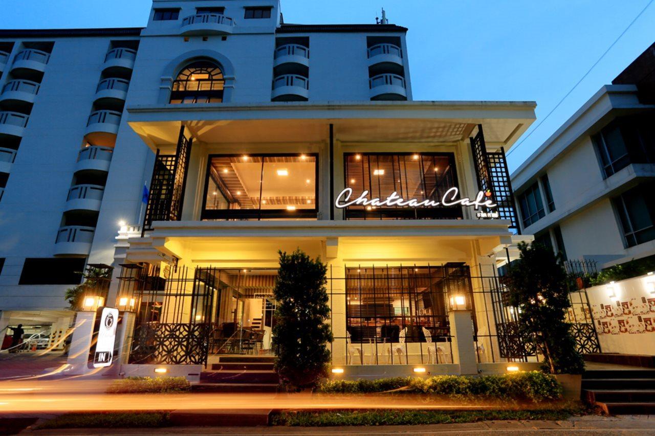 Chateau De Sukhumvit Bangkok Exterior photo